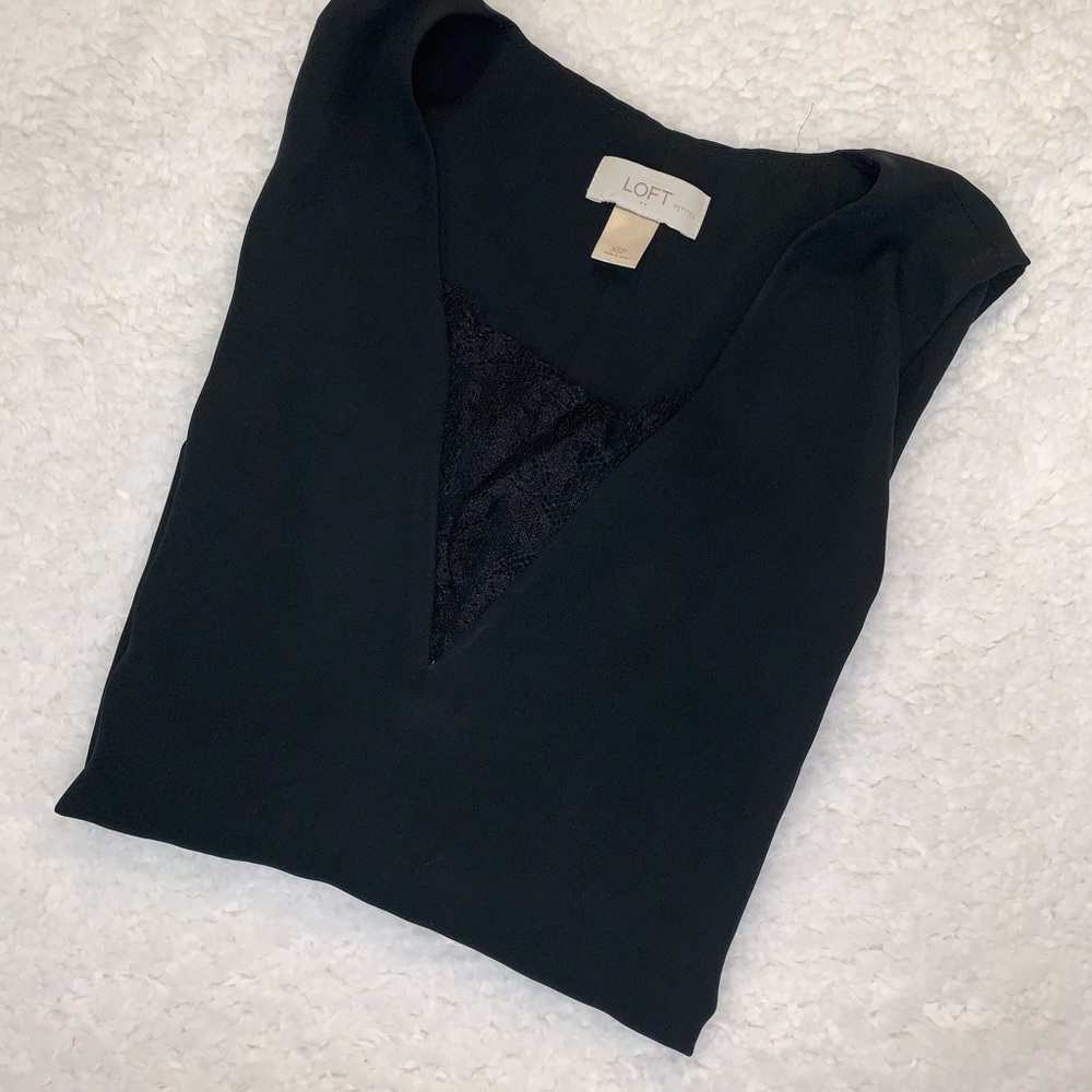 5/$35 💥Ann Taylor Loft Petite Lace  Hi-Lo Tank